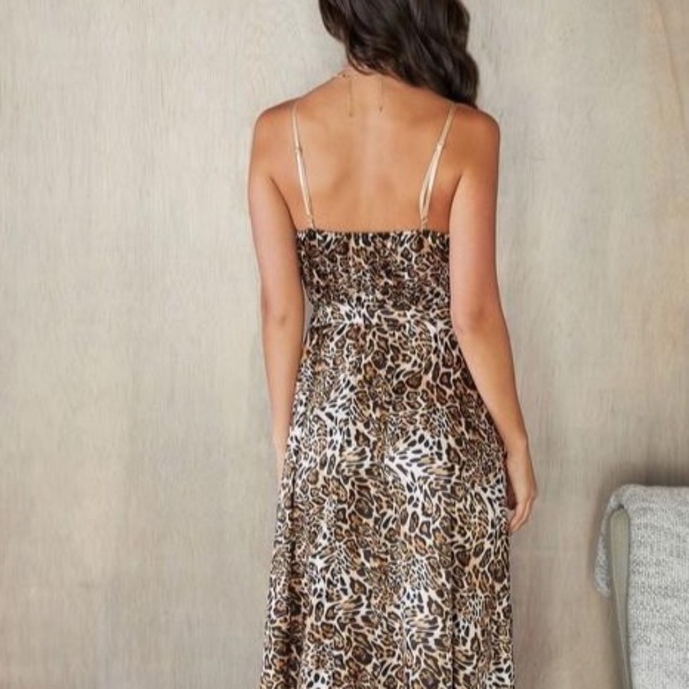 Leopard Print Maxi Dress - Picture 6 of 7